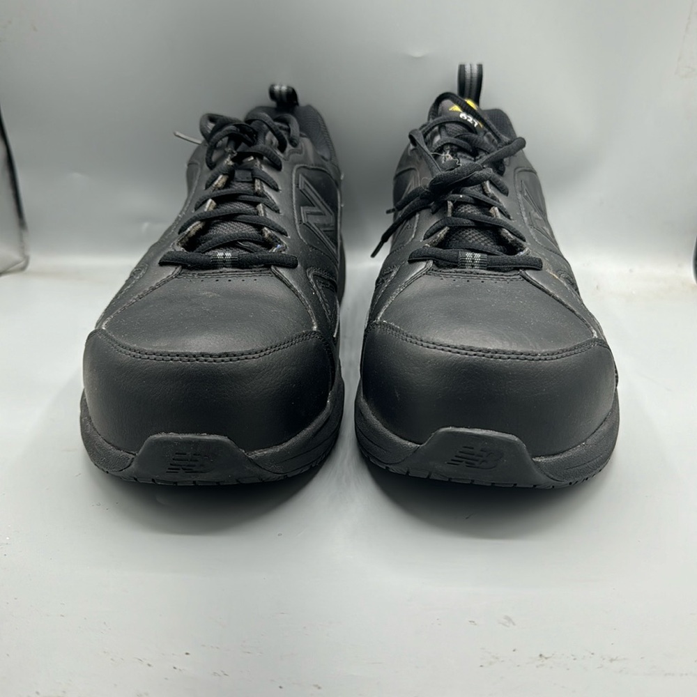New‎ Balance safety toe